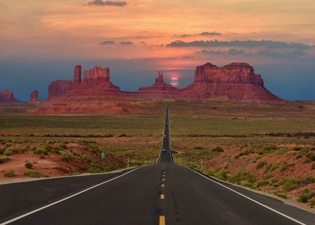Monument Valley ©LaserLens – iStock-1043881524