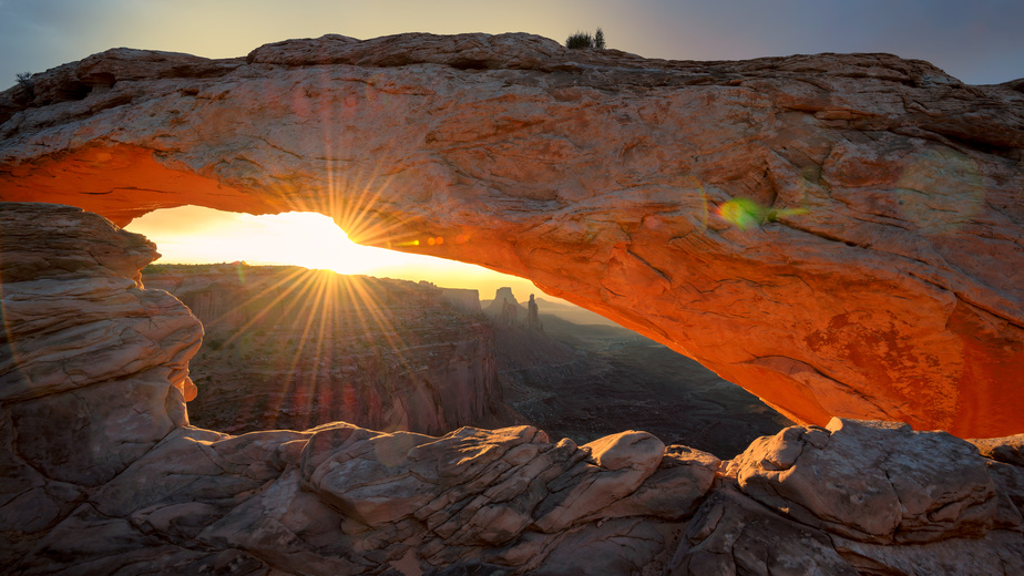 Mesa Arch, Sunrise, Canyonlands National Park, Utah.